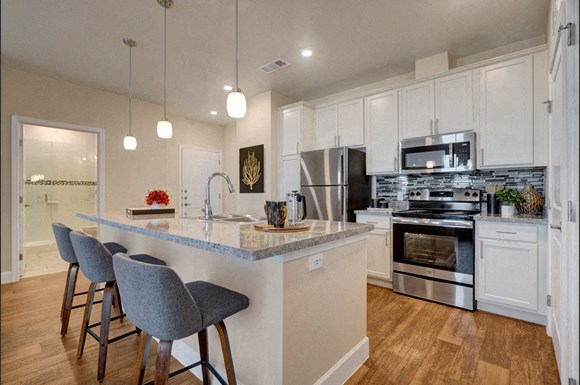 Latitude 31 Apartments 6900 Cross B Road Odessa Tx Rentcafe