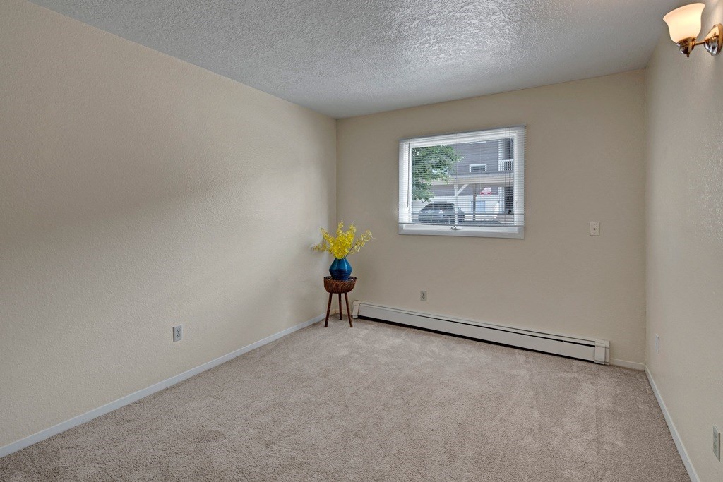 The Legacy Apartments - Bedroom