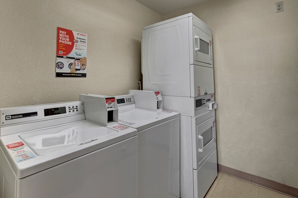 The Legacy Apartments - Laundry Room