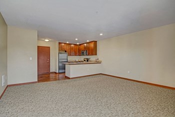 Ondine living room and kitchen - Photo Gallery 2
