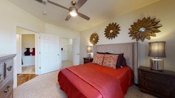 Quail Landing Bedroom - Photo Gallery 4