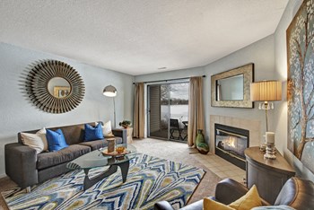 River's Cove living room with fireplace - Photo Gallery 5