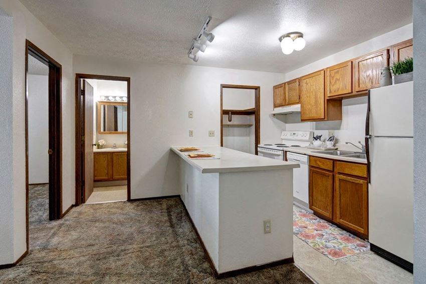 Russian Jack Apartments - Kitchen Russian Jack Apartments - Kitchen