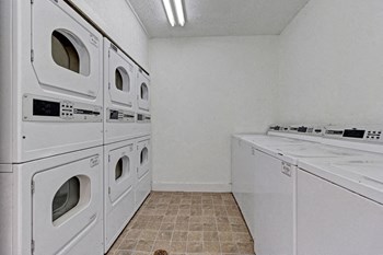 1000 South Clack Street 1-2 Beds Apartment, Texas for Rent - Photo Gallery 5