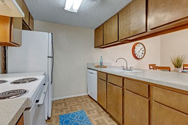 1000 South Clack Street 1-2 Beds Apartment for Rent - Photo Gallery 1