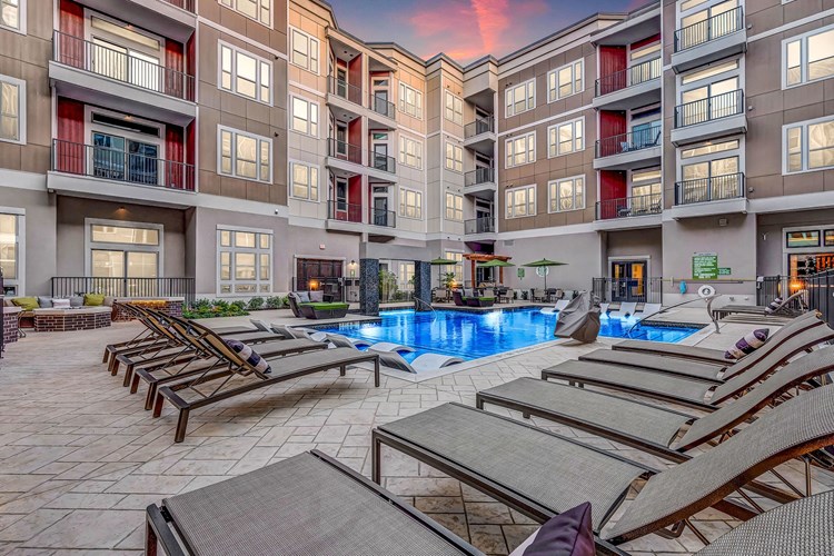 Waterford Market Apartments