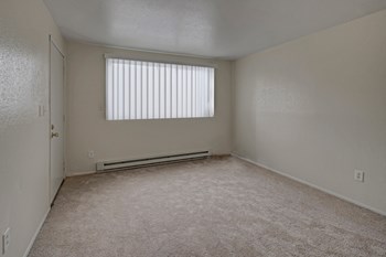 5640 Lake Otis Parkway 1 Bed Apartment, Alaska for Rent - Photo Gallery 4