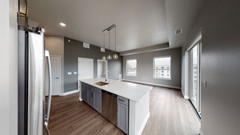 966 Mississippi Blvd. S Studio-2 Beds Apartment, Minnesota for Rent - Photo Gallery 3