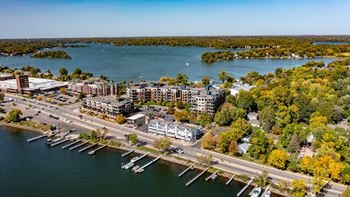 the mist on lake minnetonka apartments 4201 sunset drive spring park mn rentcafe