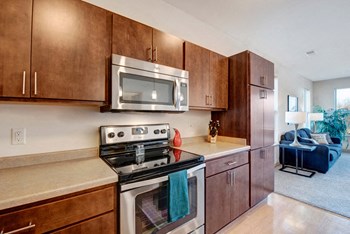 Unit Kitchen at The Vue at Pinnacle Peak Apartment Homes - Photo Gallery 4