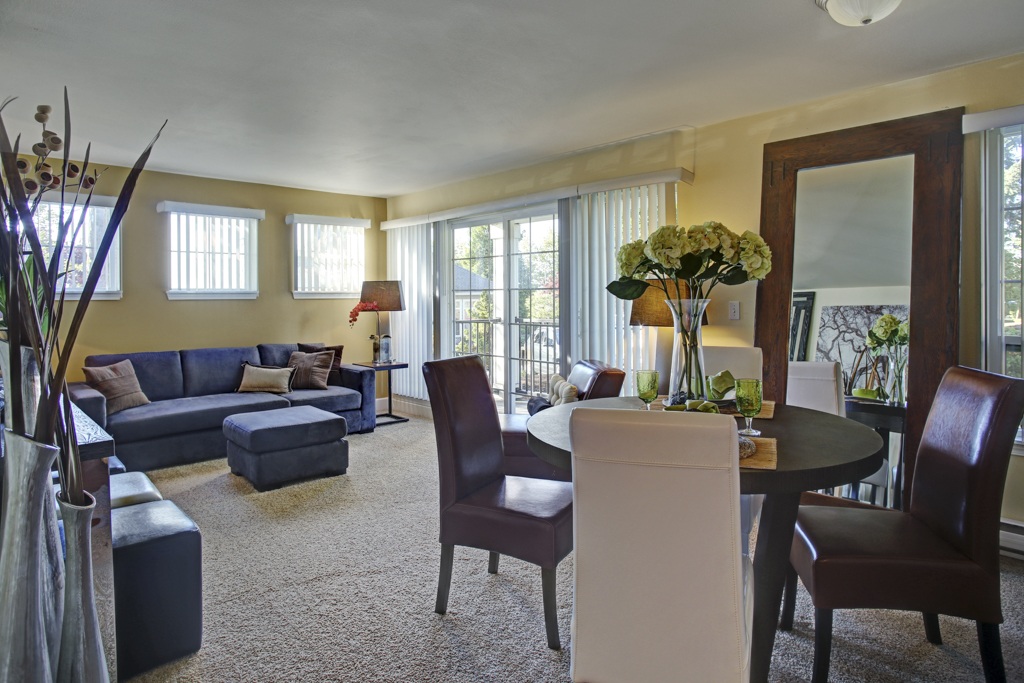 Regency Woods Apartments, 1650 Eagle Ridge Drive, Renton, WA - RentCafe