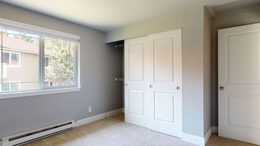 Newly Renovated Unit A' Capella Bedroom - Photo Gallery