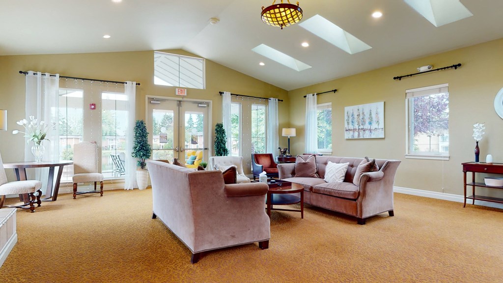 Lakeside Common Area