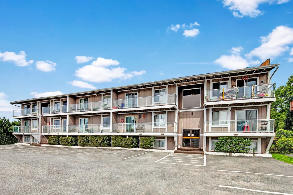 Arbor Pointe Apartments - Exterior