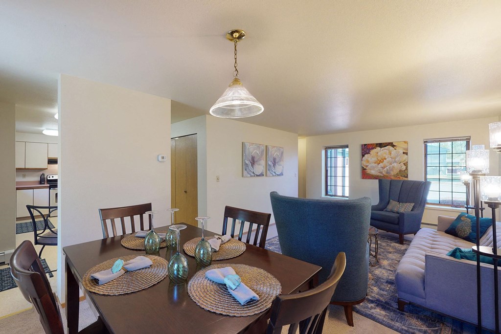 Birchwood Homes Apartments - Dining Area
