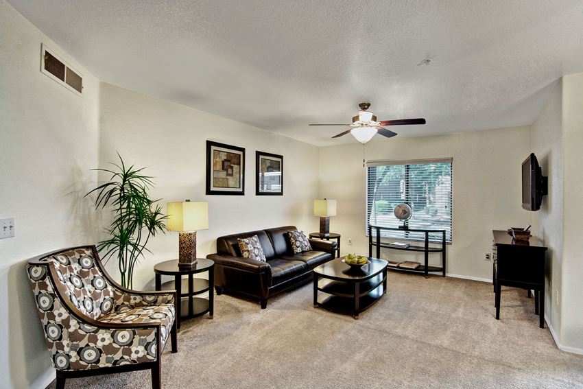 Reserve At Arrowhead Apartments, 7701 W. Saint John Rd., Glendale, AZ RentCafe