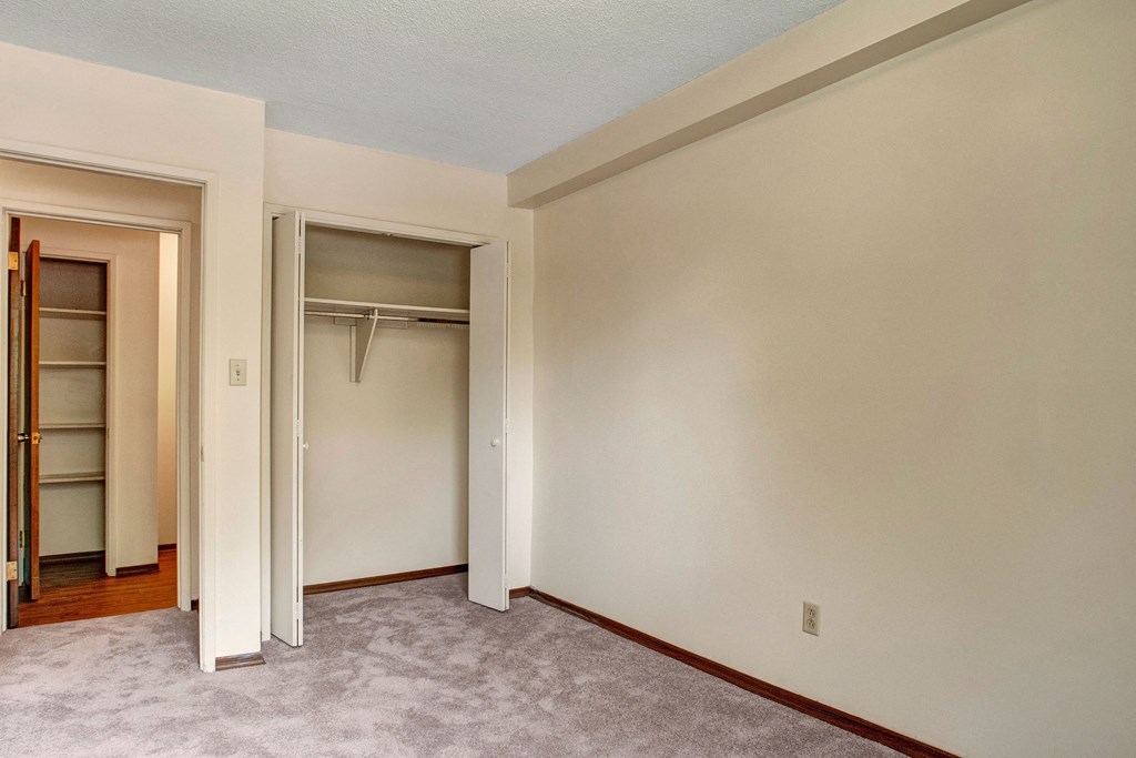 Hillcrest Apartment Homes Bedroom Apartments for rent in Prince Albert, SK