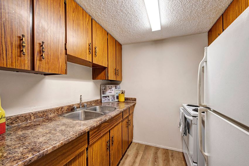 Lakewood Heights Kitchen Apartments for rent in Edmonton, AB - Photo Gallery 1