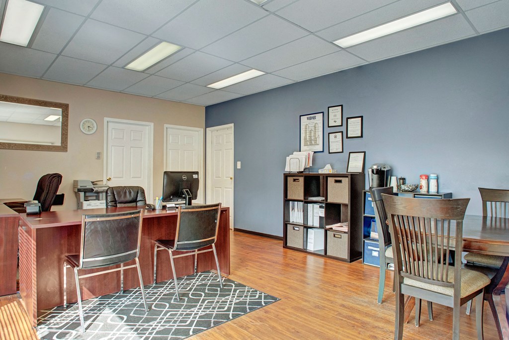 Madison Park Apartment Homes Leasing Office Apartments for rent in Regina, SK