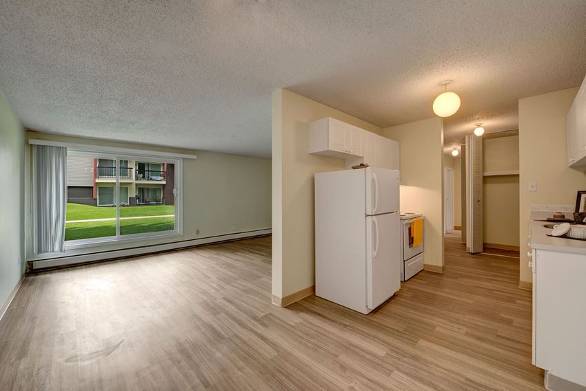 Park Place South Kitchen Apartments for rent in Edmonton, AB - Photo Gallery