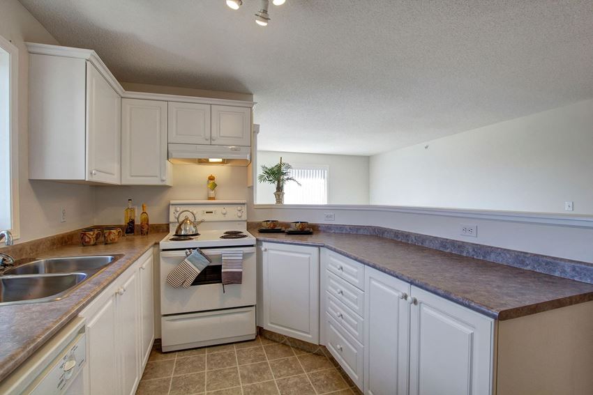 Kitchen Apartments for rent in Calgary, AB - Photo Gallery