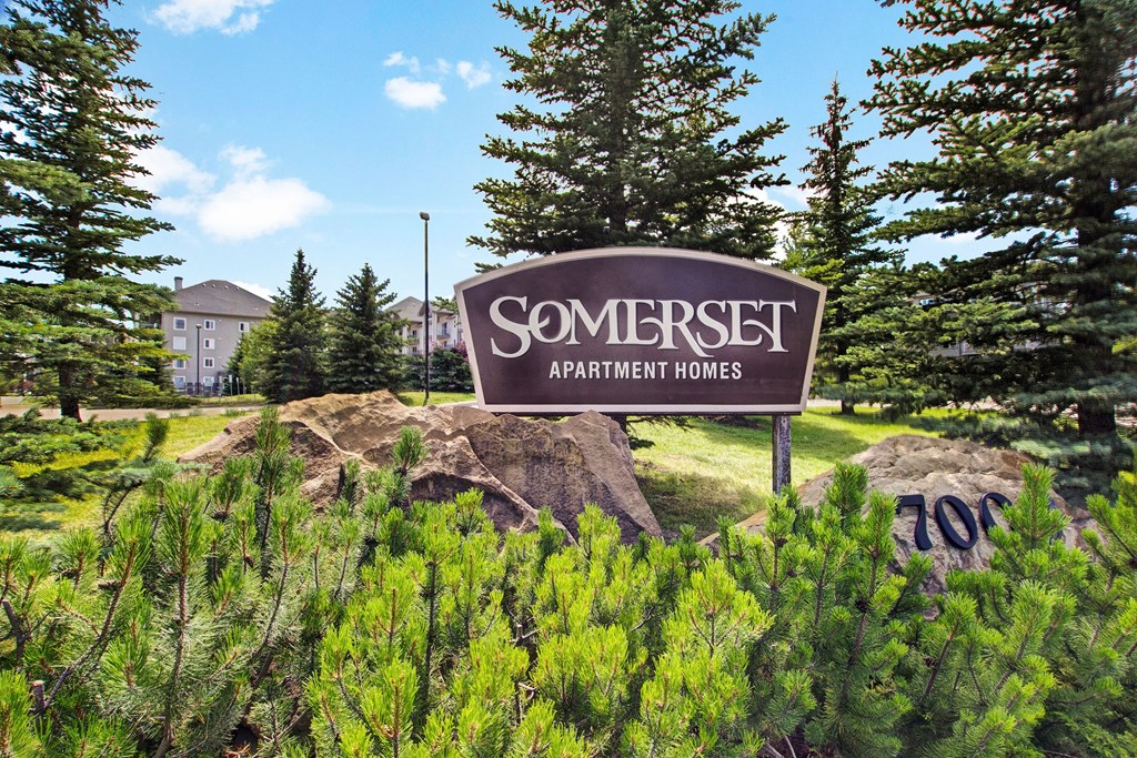 Somerset Pointe Apartments for rent in Calgary, AB