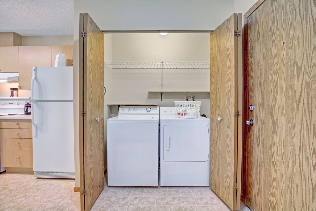 Westhaven Estates Washer and Dryer Apartments for rent in Lethbridge, AB