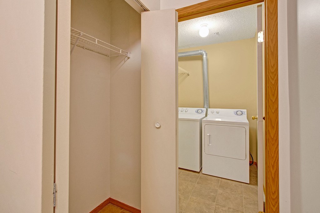 Westhaven Estates Apartment Homes Laundry Apartments for rent in Lethbridge, AB