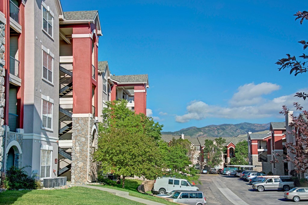 Camelback Pointe Apartments, 3630 Rialto Heights, Colorado Springs, CO