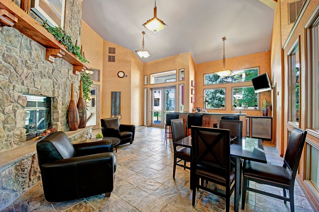 Cheyenne Creek Residents Lounge Apartments in Colorado Springs, CO
