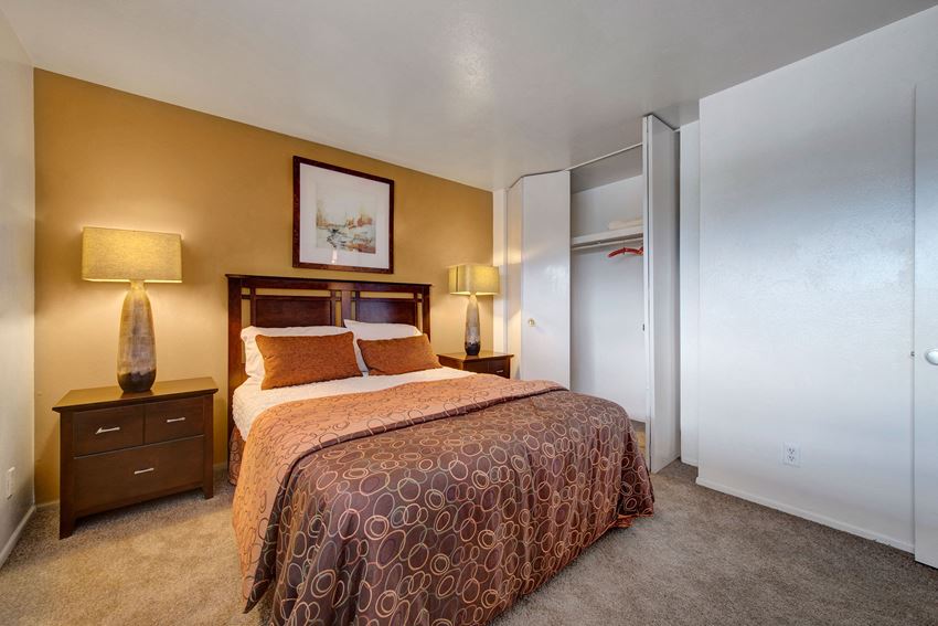Copper Stone Furnished Bedroom Copper Stone Bedroom Apartments in Colorado Springs, CO
