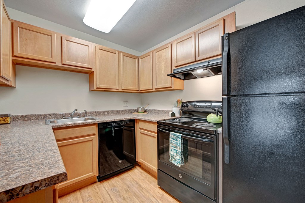 Hyde Park kitchen Apartments in Colorado Springs, CO