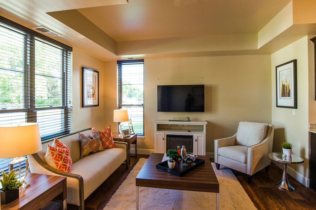 Siena Apartment Homes is a similar property to Hoigaard - Harmony Vista located in St. Louis Park