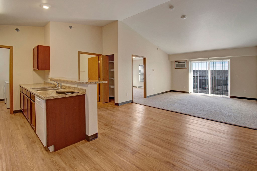 Pheasant Ridge Open Concept Apartment for rent Watford City, ND