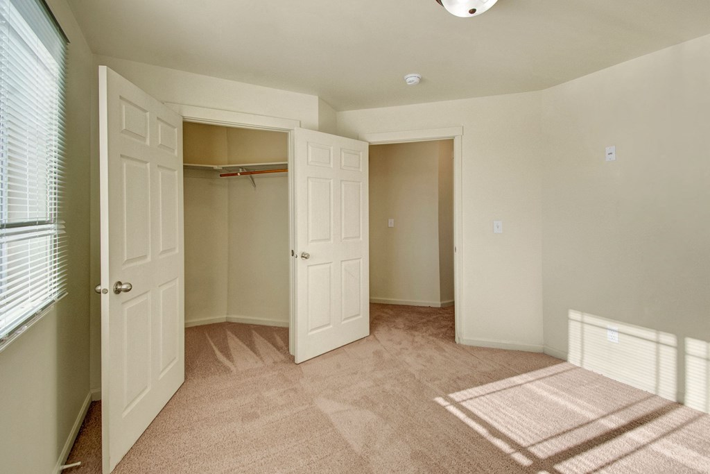 Phoenix Ridge bedroom Apartment for rent in Williston, ND