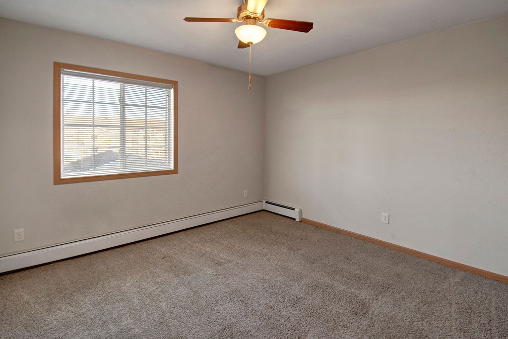 Roosevelt East Bedroom Apartment for rent Williston, ND