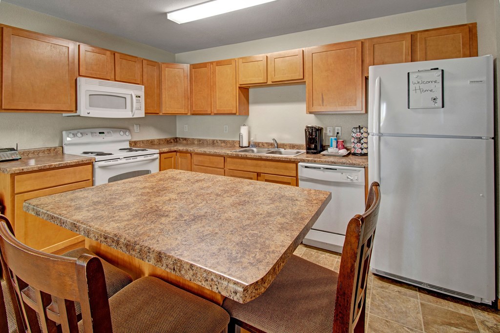 Kitchen at Roosevelt East Apartment Homes Apartment for rent Williston, ND