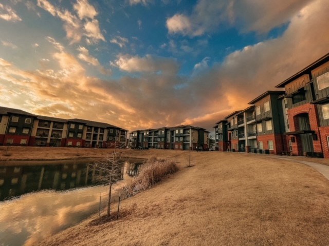 71 at Tulsa Hills Outdoor View