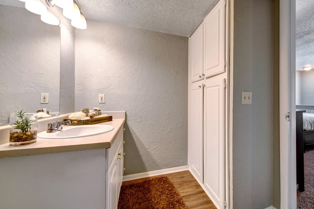 Brookwood Village Bathroom