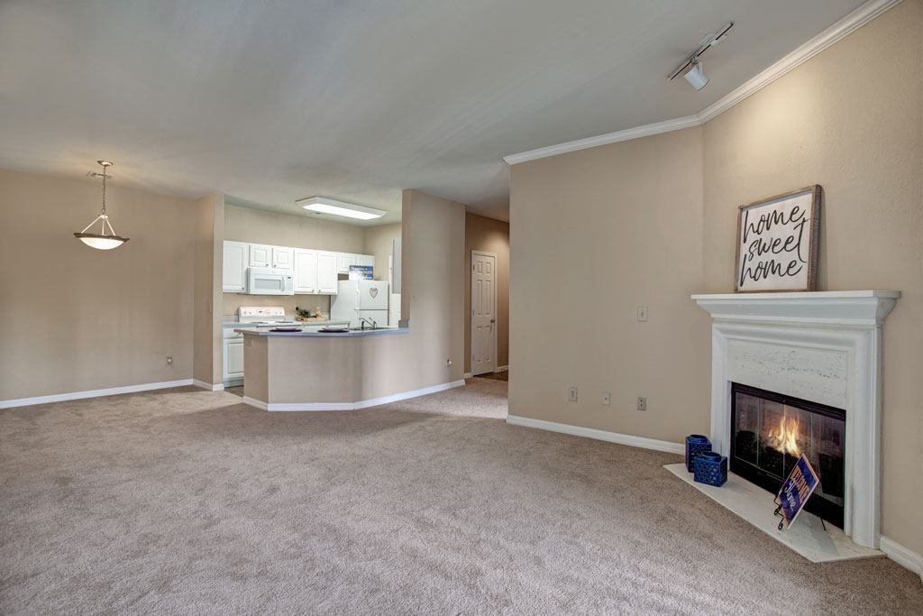 Lincoln Villas on Memorial Living Room