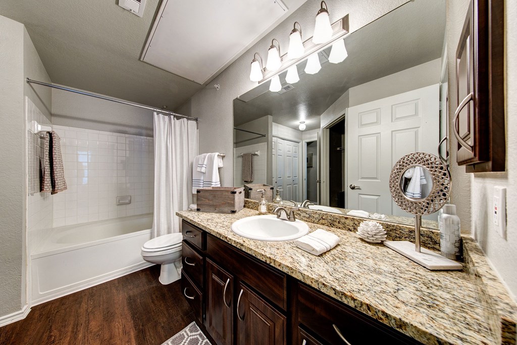 Firestone at West 7th Bathroom Downtown Forth Worth Apartments