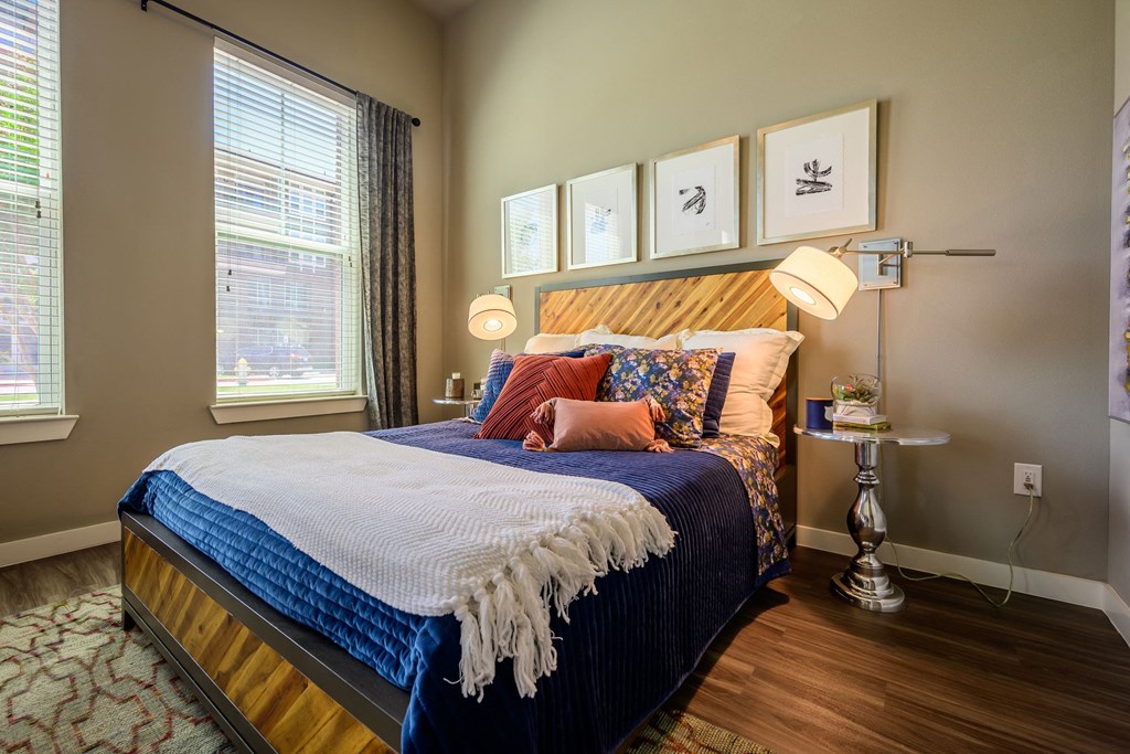 Harmony Luxury Apartments large bedroom with tall ceilings Harmony Luxury Apartments large bedroom with tall ceilings
