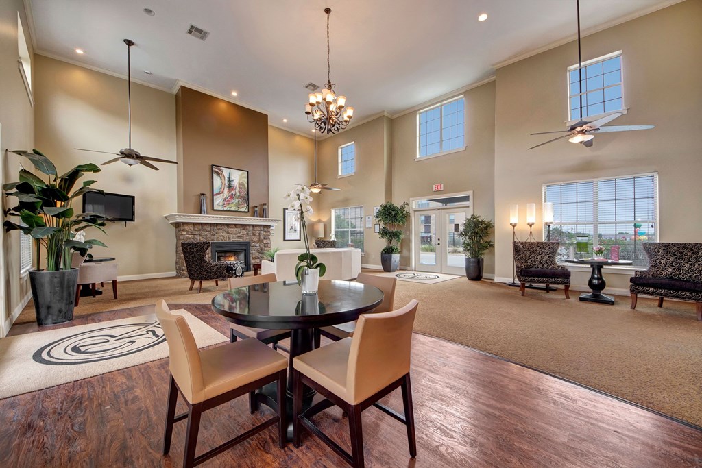 Reserve at Abilene Resident lounge Apartment Rentals Abilene, TX