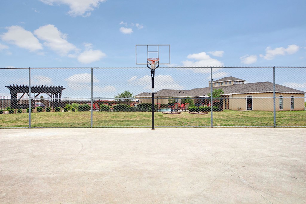 Residence at Heritage Park Exterior Apartments in Abilene