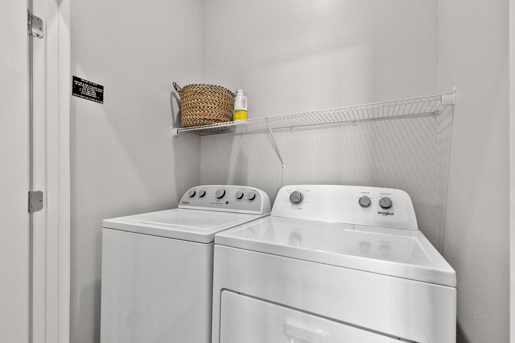 Waterford Market Apartments Laundry Room Frisco Texas Apartments for rent
