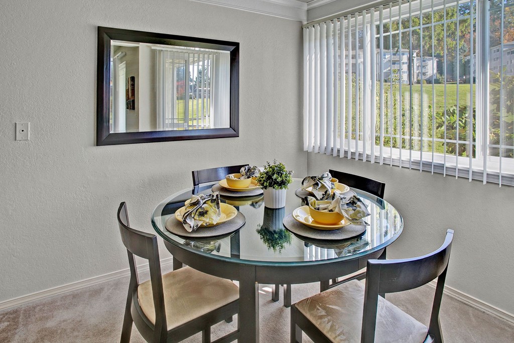 Andorra Apartments - large dining room with great natural lighting