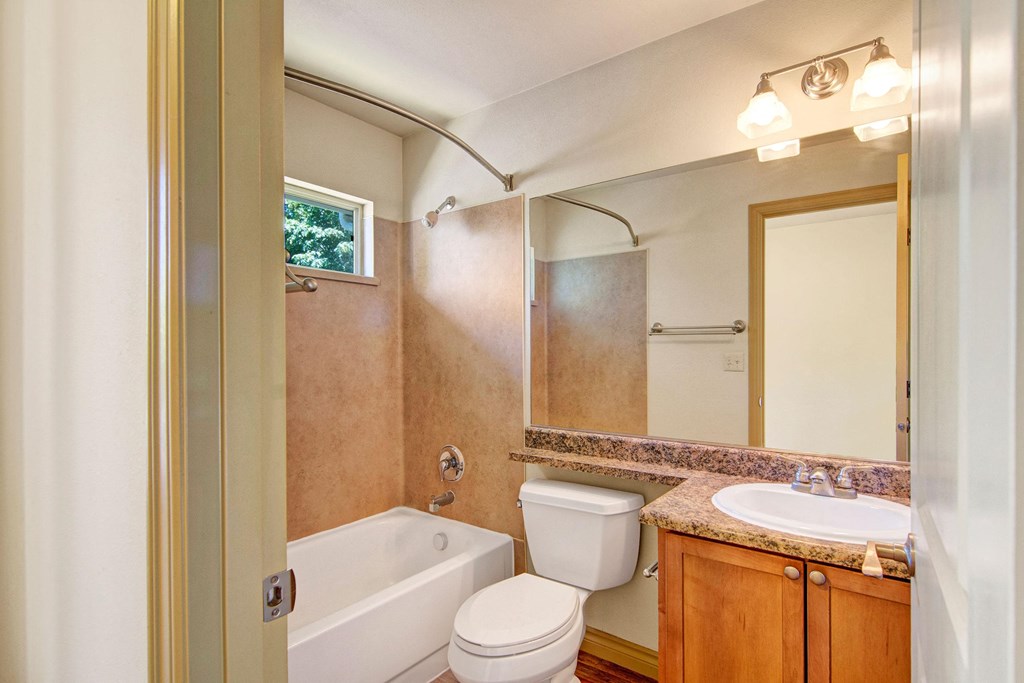 Asbury Park bathroom Apartments in Kirkland, WA