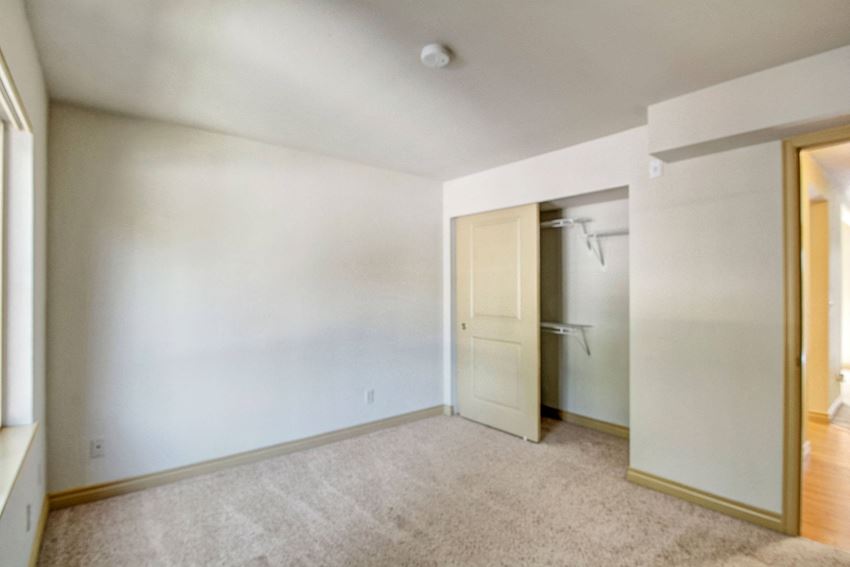 Asbury Park Bedroom Apartments in Kirkland, WA - Photo Gallery