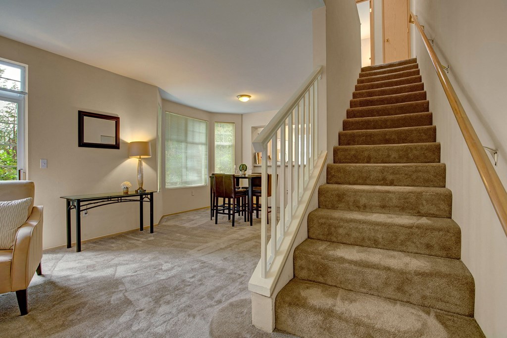 aspen creek stairs and living room Apartments in Kirkland, WA