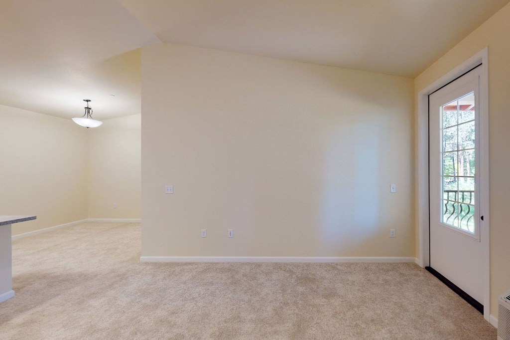 Leavenworth Haus Living Room Apartments in Leavenworth, WA